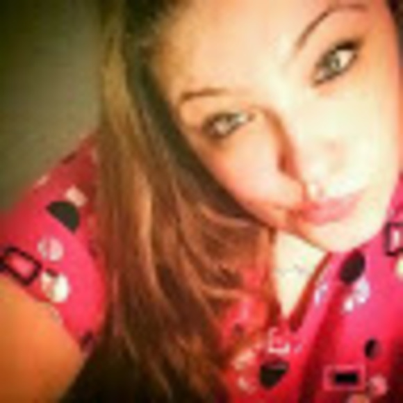 Meet your Posher, Tammi - Picture 1 of 1